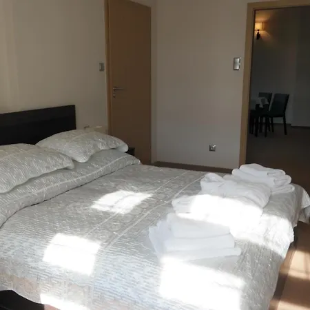 Wielka Pieniawa 3*